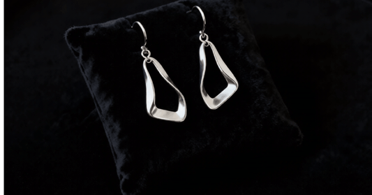 Silver Dangle Earrings for Women That Look Classy and Modern