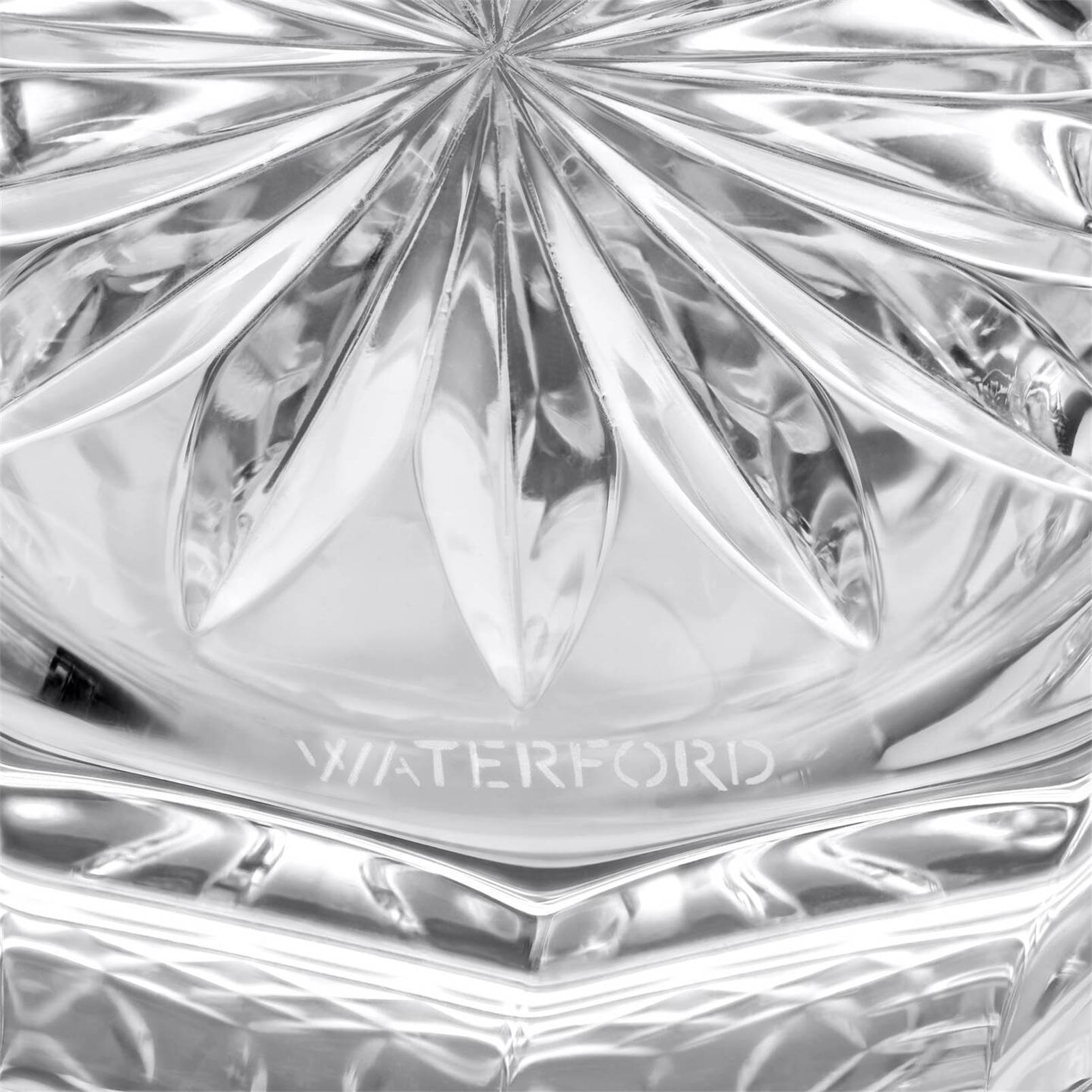 Water Ford Pitcher 12oz & Shot Glass 1.5oz Set of 7 1070321