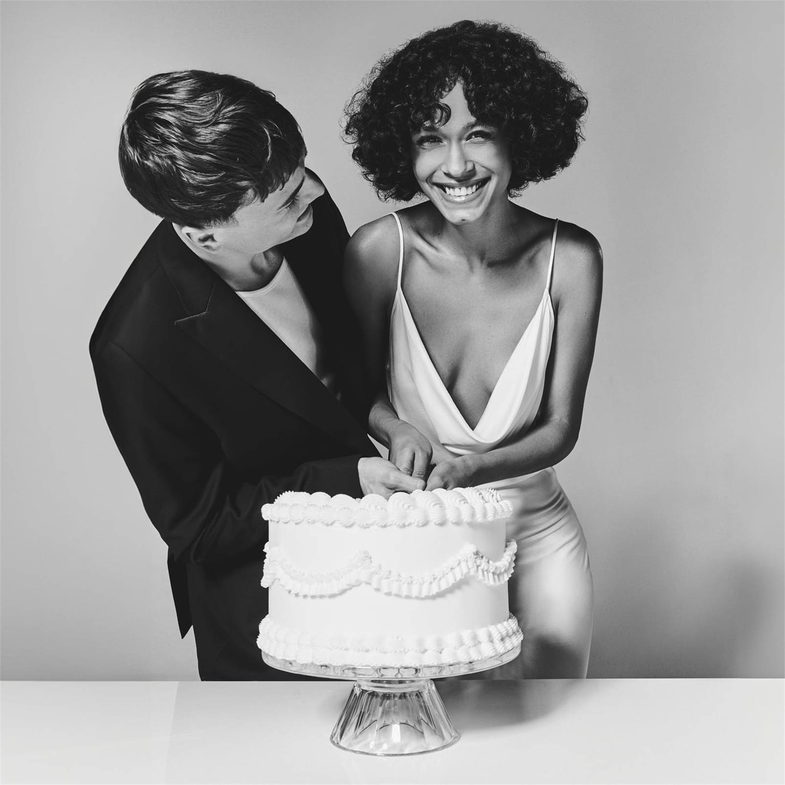 Water Ford Cake Stand 11in 1070364