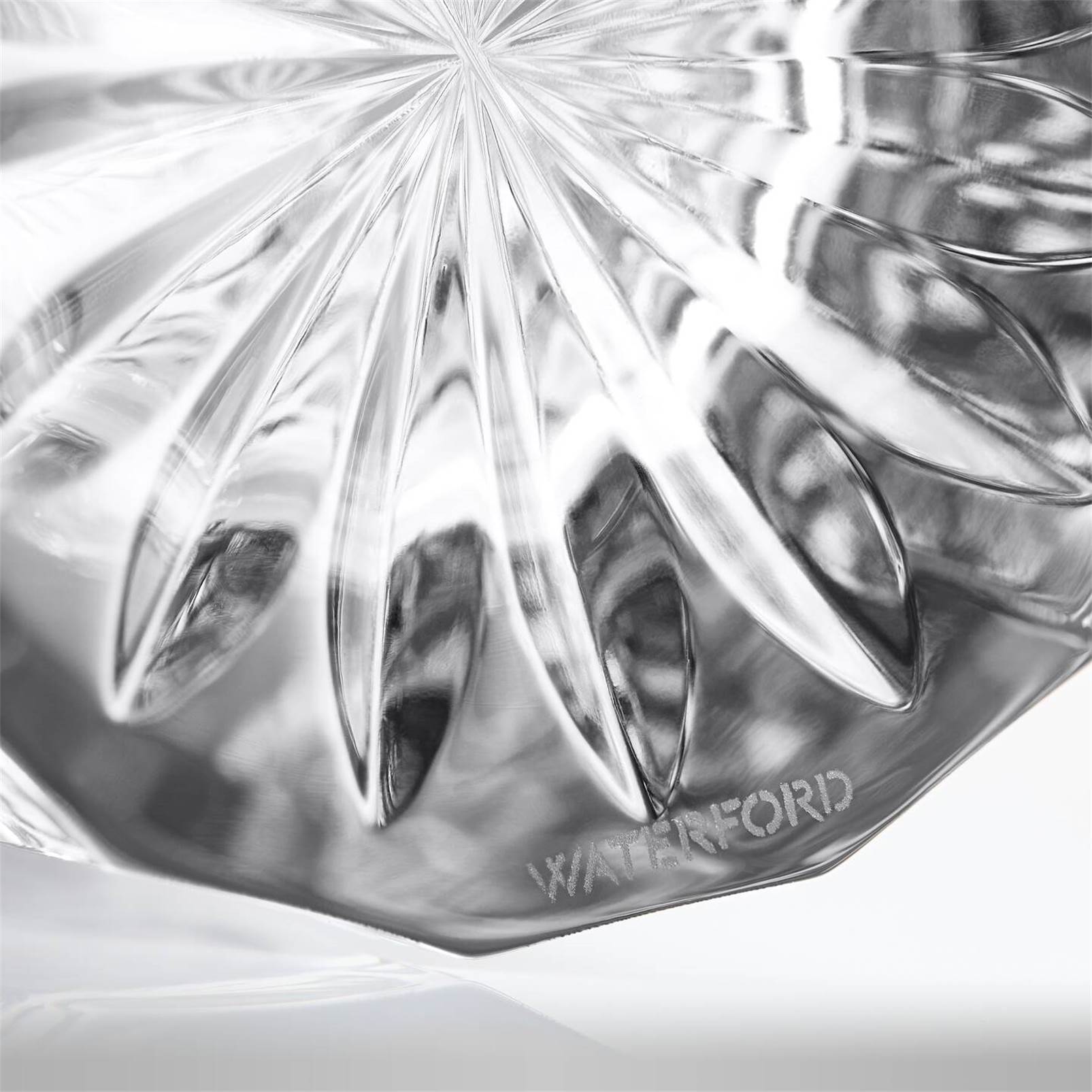 Water Ford Vase 10in 1078638