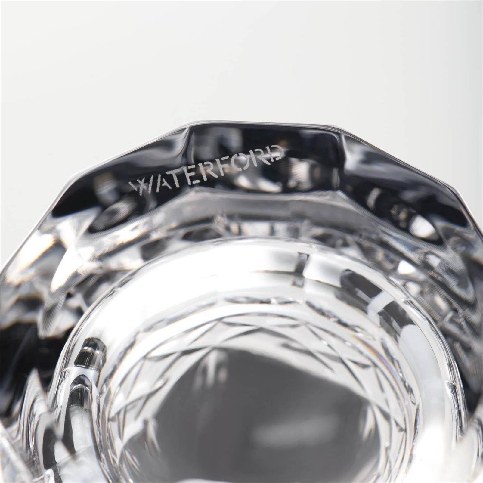 Water Ford Cocktail Shaker 24oz 1079471