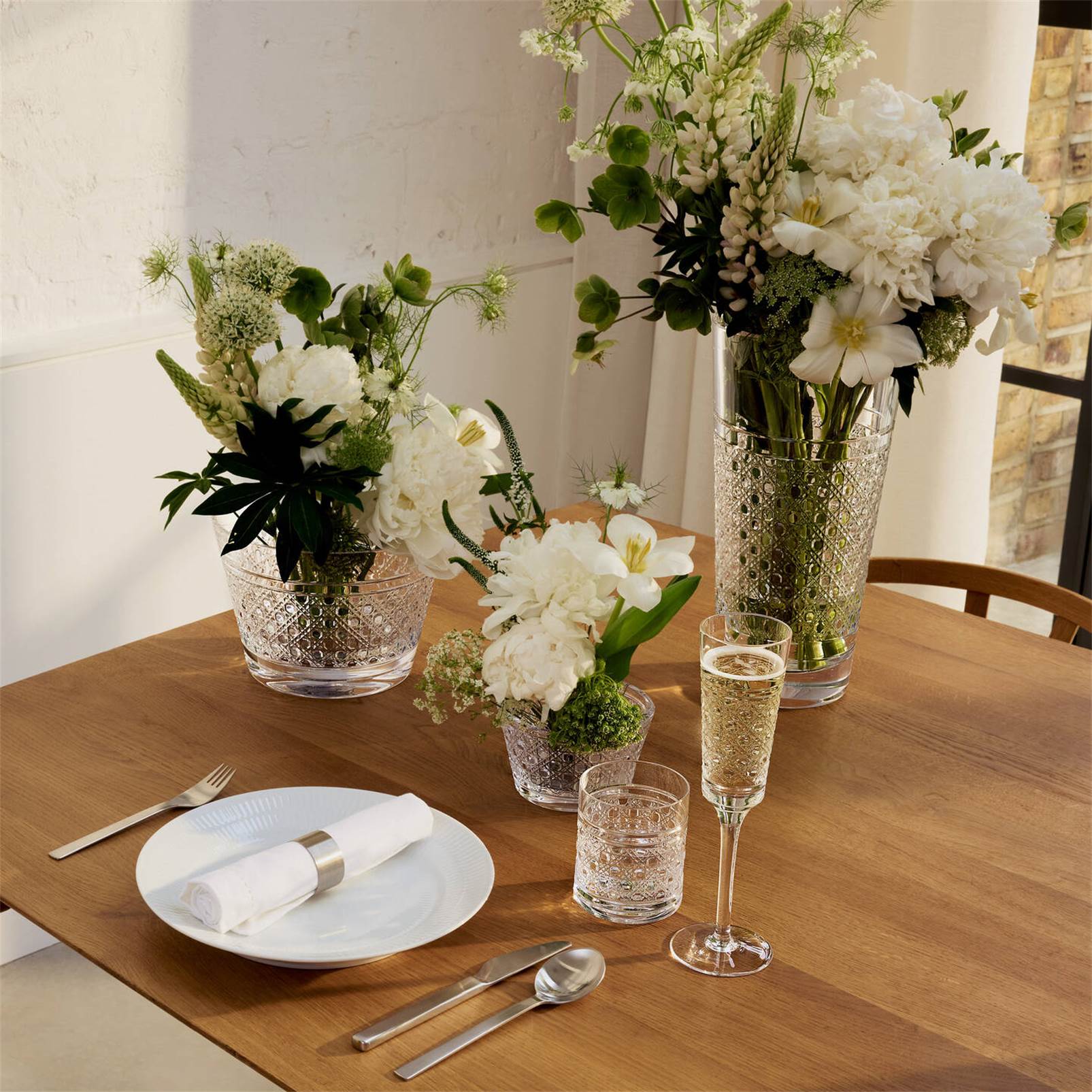 Water Ford Vase 14in 1080815