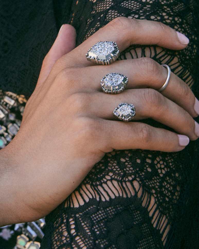 Naomi Vintage Two Finger Statement Ring
