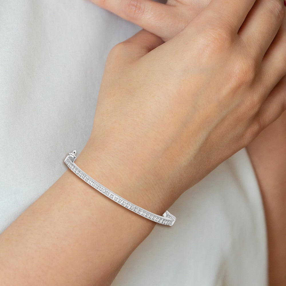 Diamond Fascination Diamond Mystique Sterling Silver Platinum-plated Diamond Baby Bangle QB1286