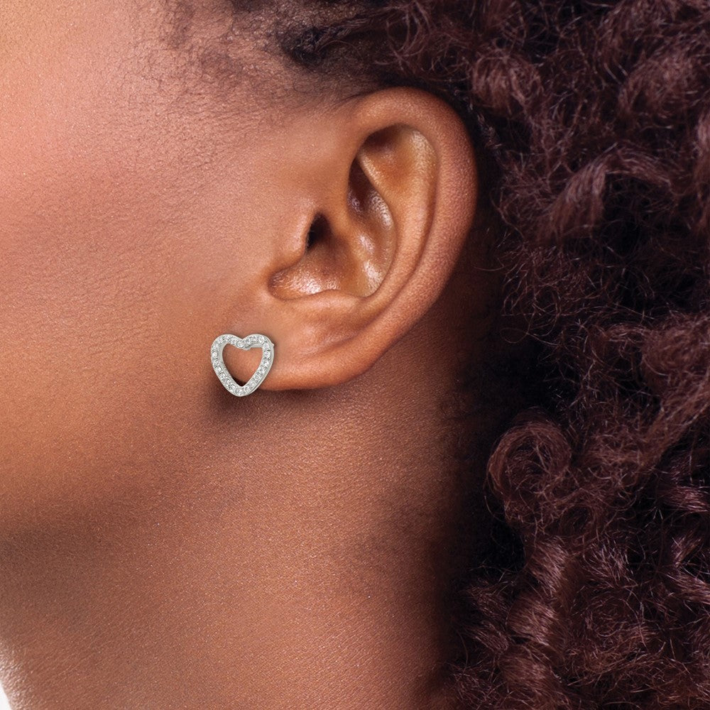 QE16429 Sterling Silver CZ Heart Post Earrings