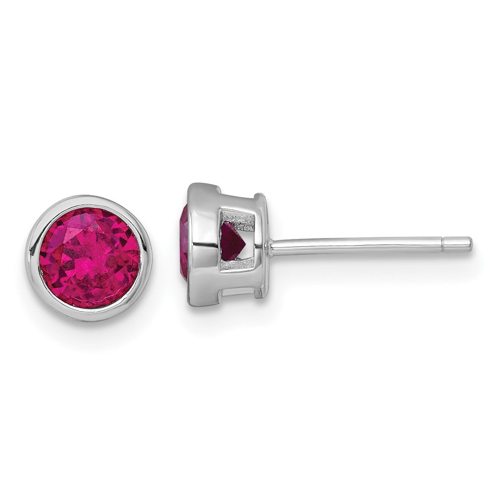 QE17813 Sterling Silver Rhodium-plated Polished Bezel Set 6.2mm Round Red CZ Stud Earrings