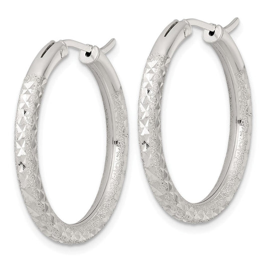 QE17853 Sterling Silver Laser and Diamond-cut 30x3.25mm Hidden Catch Round Hoop Earrings