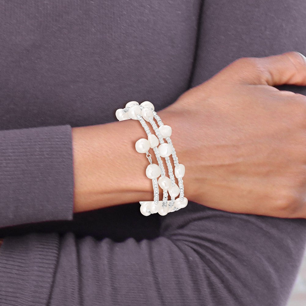 7-8mm White Baroque Freshwater Cultured Pearl and Glass Beaded Wrap Bracelet QH5397