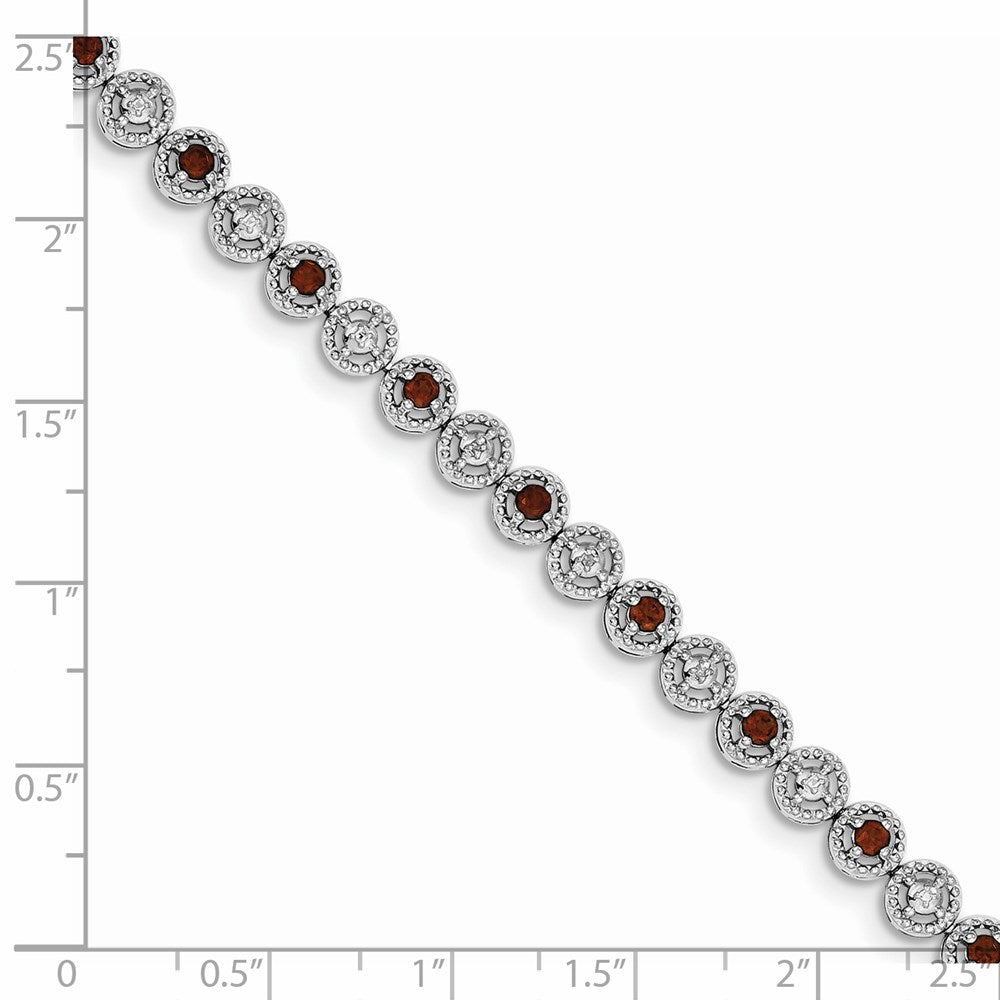 Sterling Silver Rhodium-plated Garnet Diamond Bracelet QX829GA