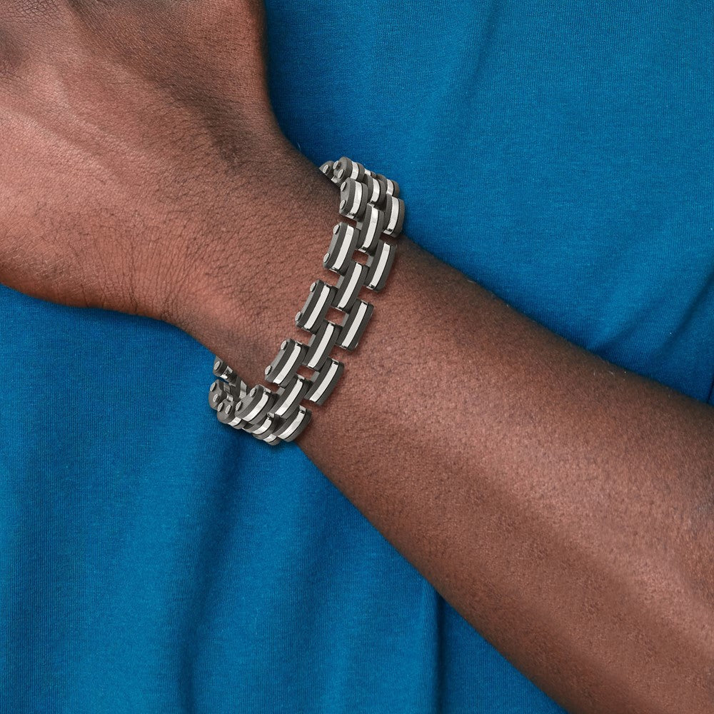 Chisel Stainless Steel Brushed and Polished with Black Rubber 8 inch Link Bracelet SRB3061-8