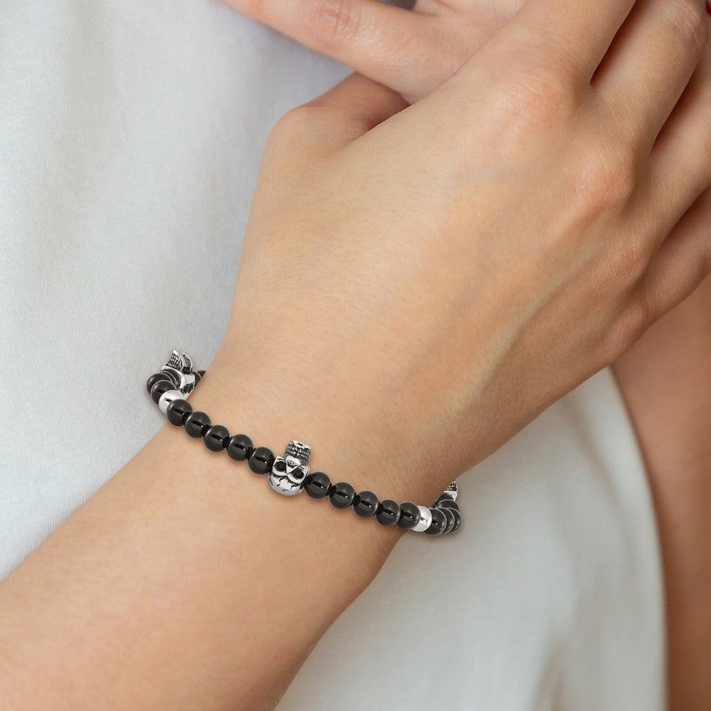 Chisel Stainless Steel Antiqued and Polished Black Agate Beaded with Skulls Stretch Bracelet SRB3101