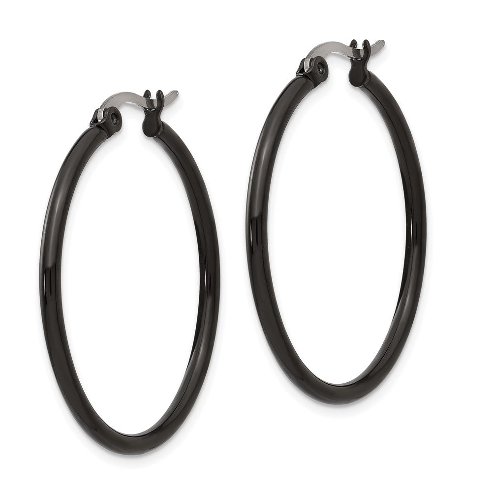 SRE567 Chisel Stainless Steel Polished Black IP-plated 32mm Diameter 2mm Hoop Earrings