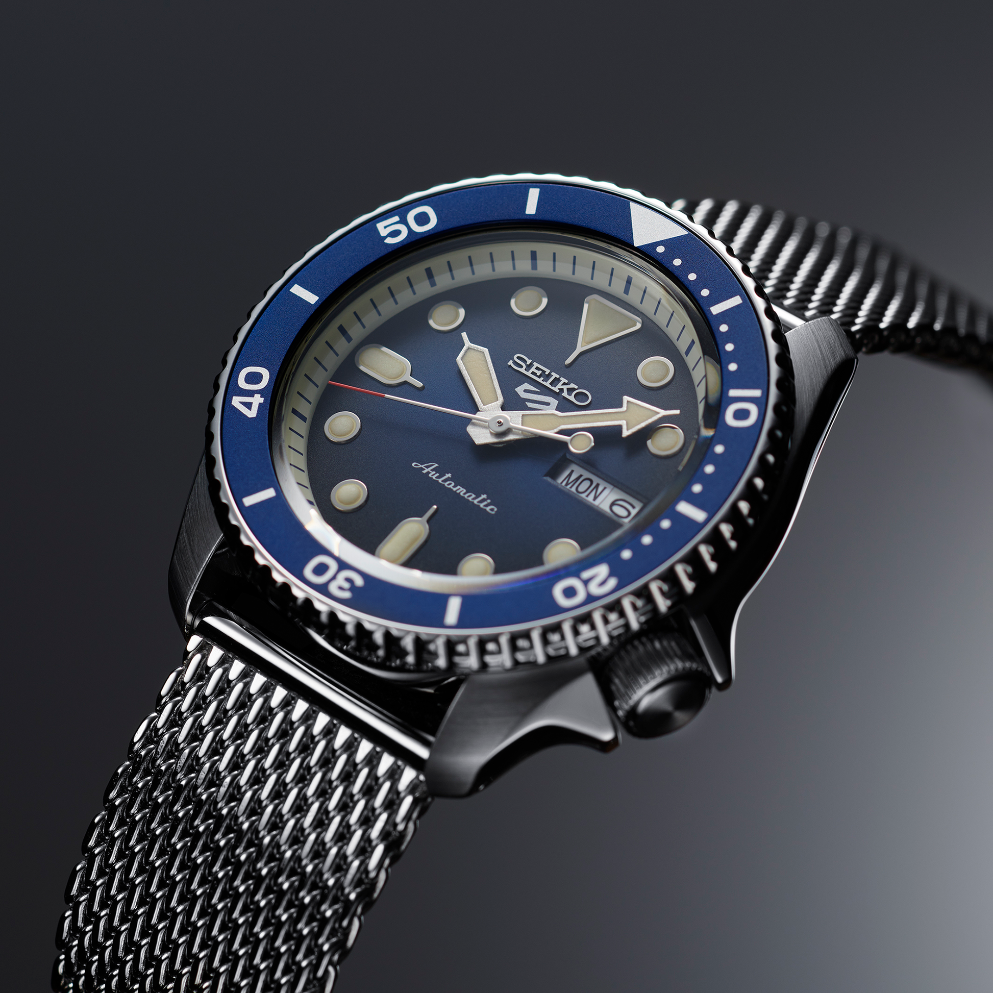 Seiko 5 Sports Watch SRPD71