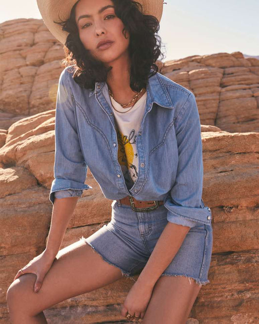 Wrangler® x Yellow Rose by Kendra Scott Denim Western Shirt 196458414664