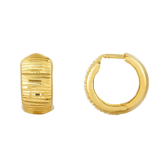 Royal Chain 14K Gold Reversible Polished & Linear Diamond Cut Huggie Earring ER3695