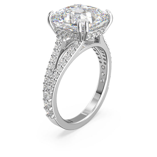 Load image into Gallery viewer, Constella cocktail ring, Square cut, Pavé, White, Rhodium plated Size 50
