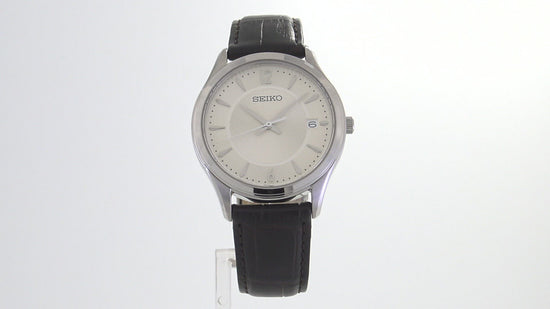 Load and play video in Gallery viewer, SEIKO Noble Quartz Men&amp;#39;s Watch Essentials Collection SUR421
