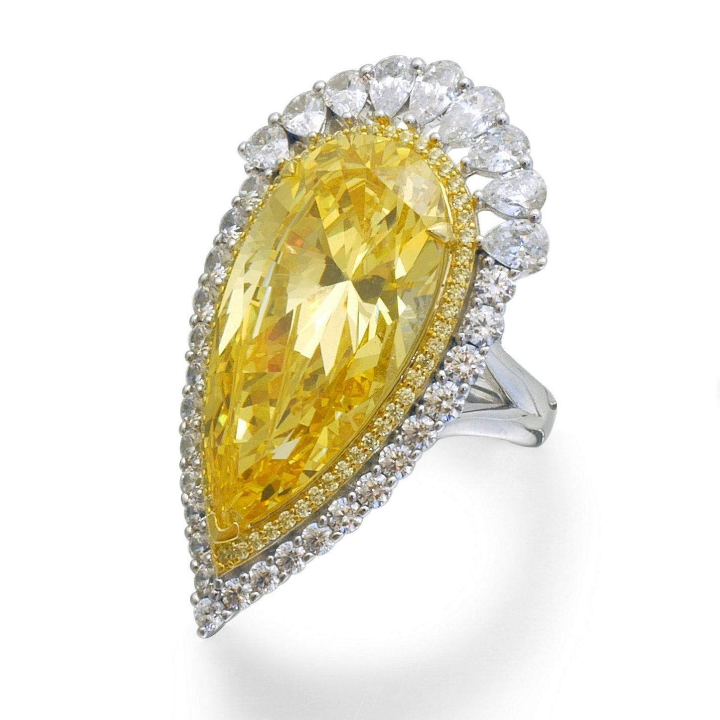 Lafonn Regal Statement Ring Canary RINGS Size 9 Platinum 28 CTS Width approx. 38.2mm