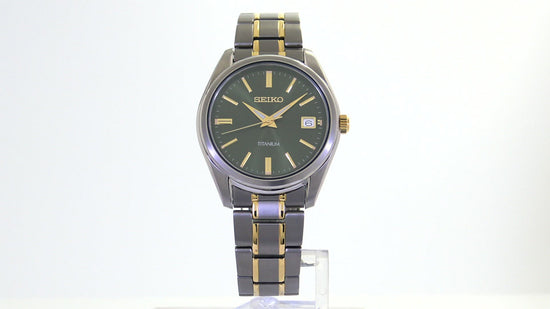 Load and play video in Gallery viewer, SEIKO Classic Quartz Green Dial Men&amp;#39;s Watch SUR377
